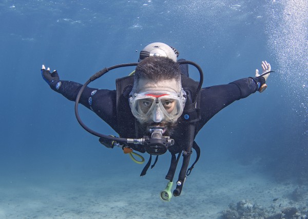 Deptherapy programme member and former Royal Engineer Luke Simpson at Roots Red Sea in Autumn 2016. Photo - Dmitry Knyazev