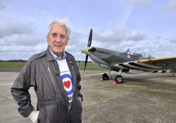 WW2 Spitfire ace takes to the sky today over London