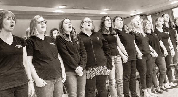 MWC members singing 'We Will Remember Them', 2017 (resized)