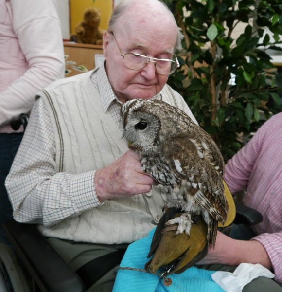 Care for Veterans' resident, Ted Bullen, with an 'Owl About Town'