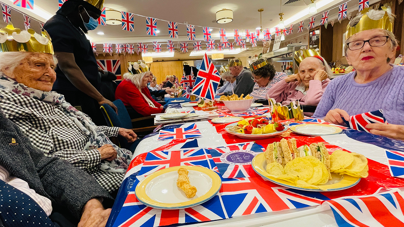 Platinum Jubilee Veterans’ care homes celebrate The Queen’s 70year